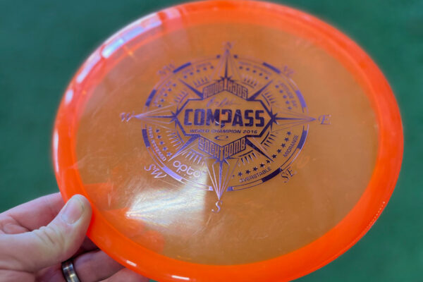 Cirkulär discgolf är mer än en trend – det är ett smart, hållbart val som bygger gemenskap